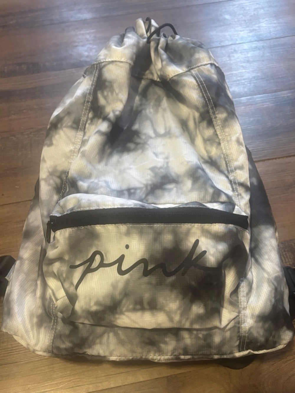 PINK Victoria's Secret Gray Tie-Dye Drawstring Backpack with Front Zip